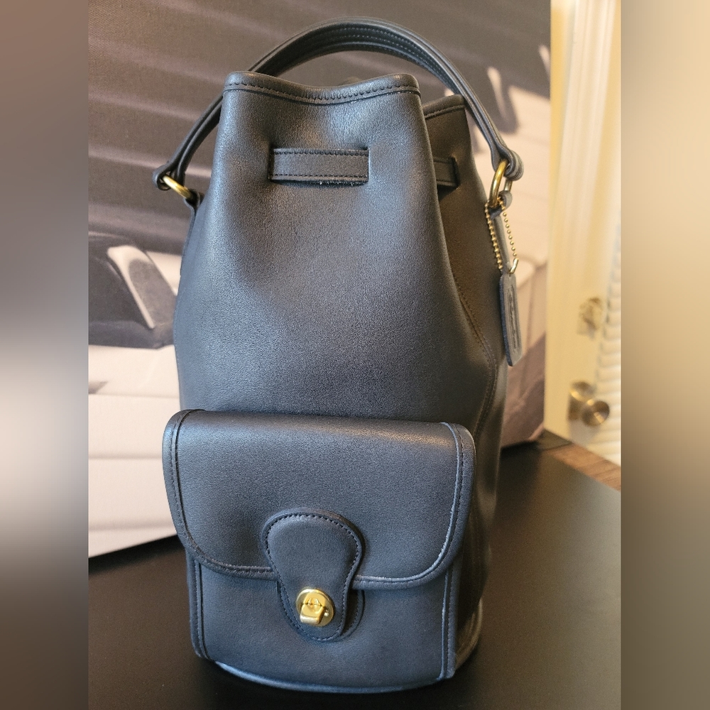 Vintage COACH Handle Backpack 9992 in Navy with bag insert